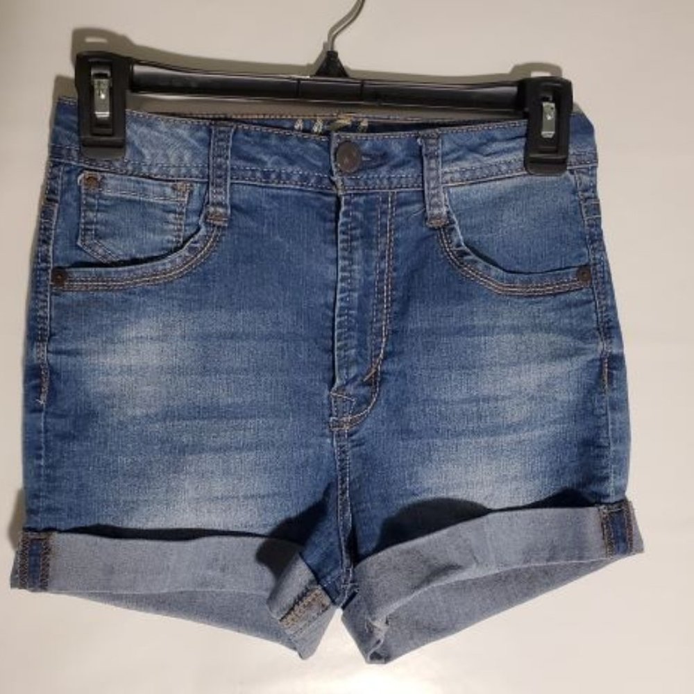 JUNIORS WALLFLOWER 5 POCKET JEAN SHORTS